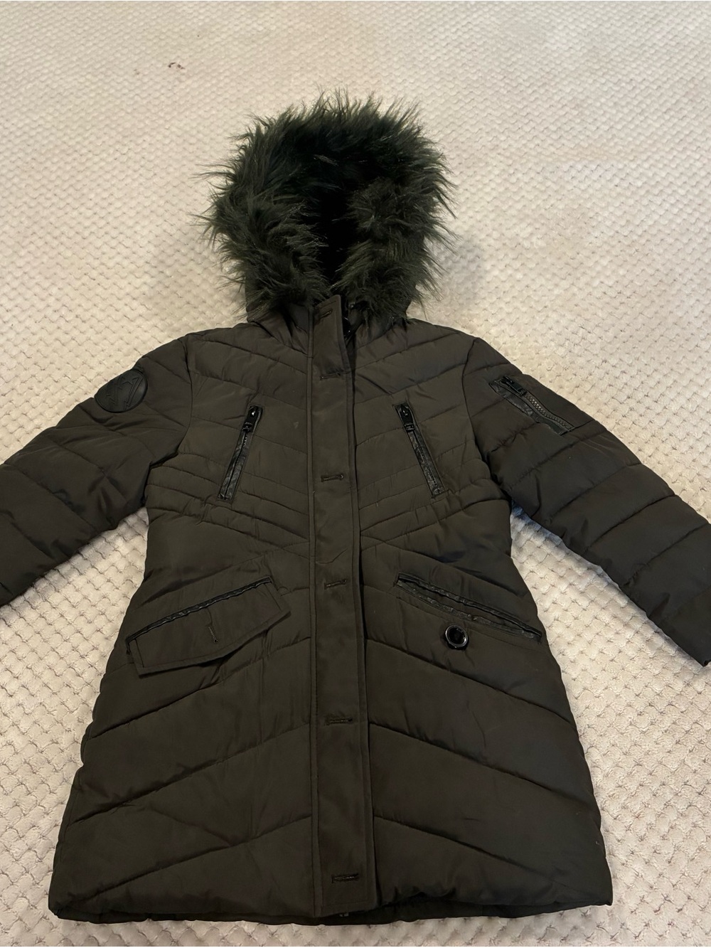 Teenager Girl Dark Green Hooded Puffer Coat with Faux Fur Trim